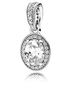 Silver pendant with clear cubic zirconia