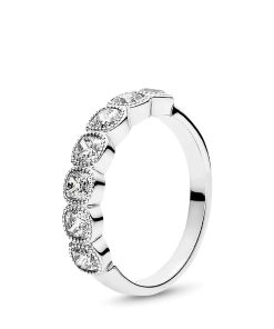 Silver ring with clear cubic zirconia