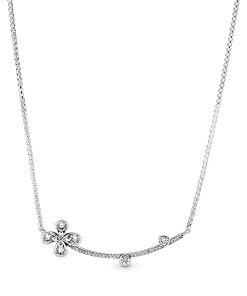 Flower silver collier with clear cubic zirconia