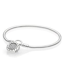 Snake chain silver bracelet and PANDORA logo padlock clasp with clear cubic zirconia