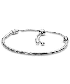 Snake chain silver bracelet with clear cubic zirconia