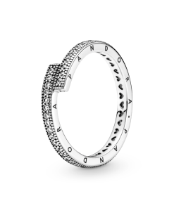 Sparkling Overlapping Ring
