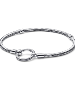 Pandora Moments O Closure Snake Chain Bracelet